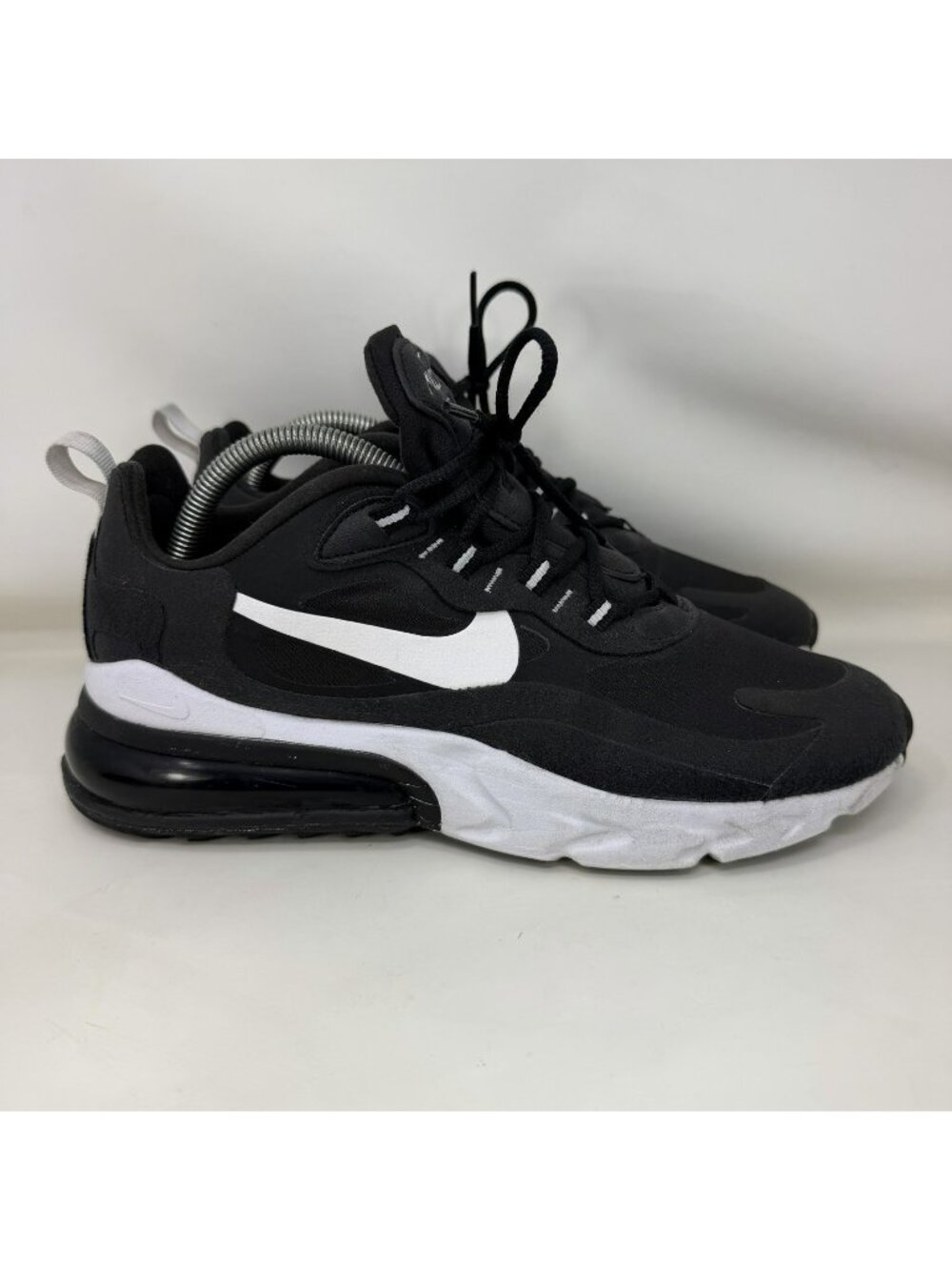 Nike Air Max 270 React Running Shoes Black White Women’s Size 9.5